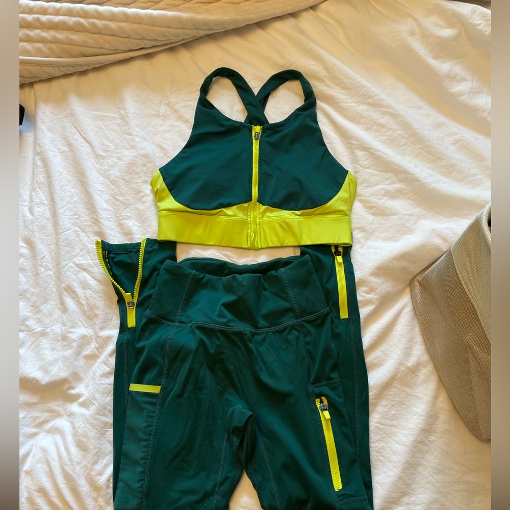 Fabletics Motion365 set